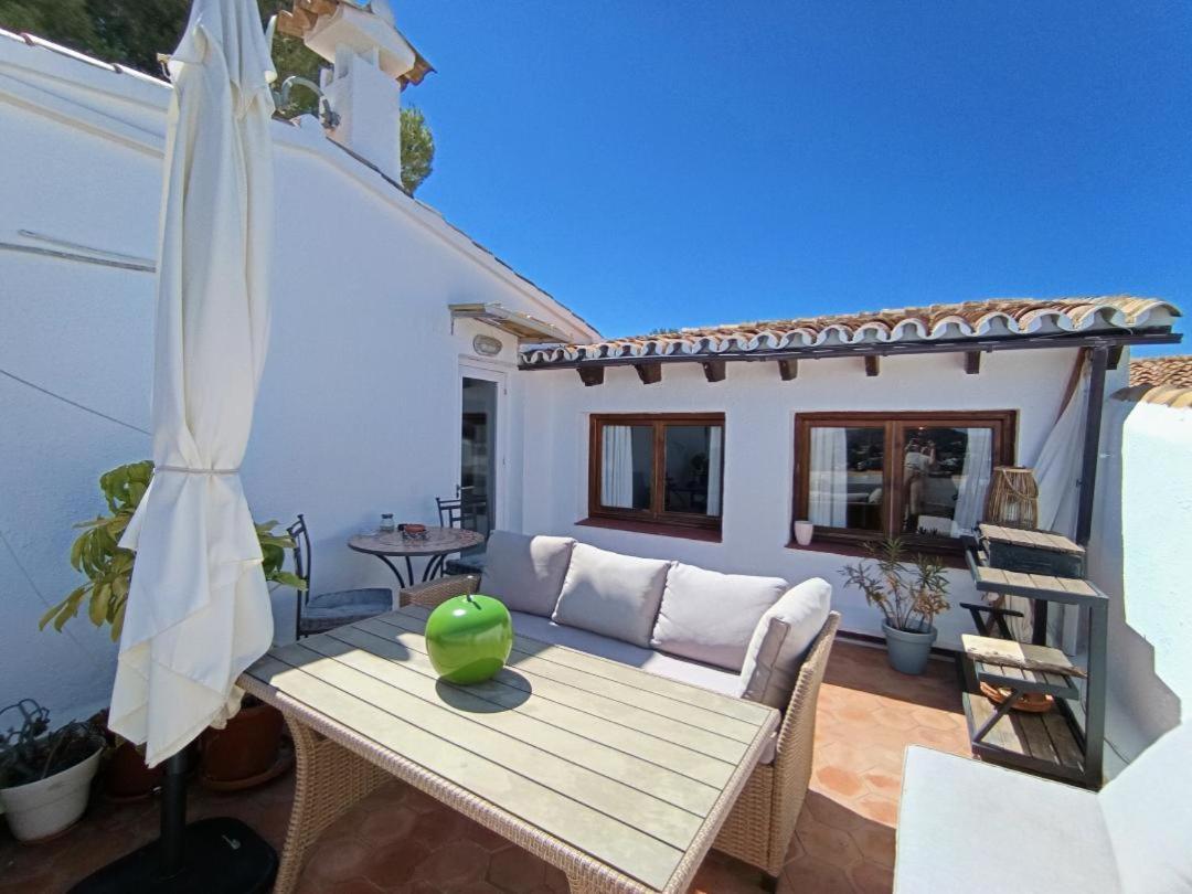 Atico-Penthouse En Moraira Con Vistas Al Mar Apartman Teulada Kültér fotó